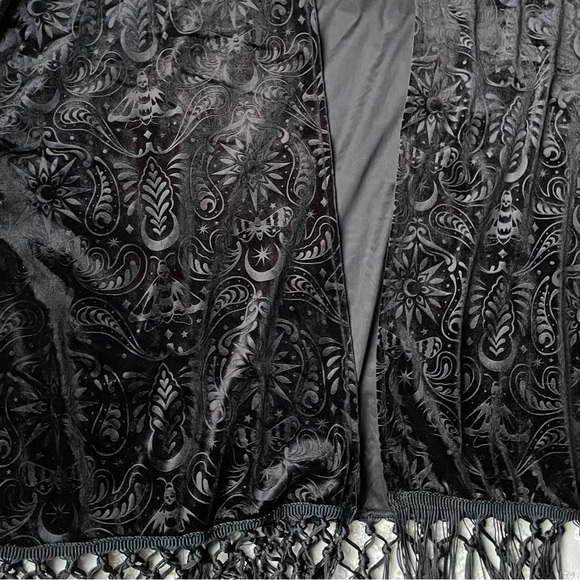 Gothic Killstar Deathmoth Fern Celestial Velvety Kimono xs-small - Picture 4 of 6